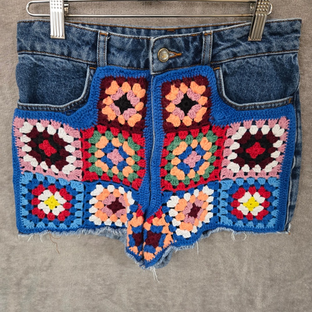 Farm Rio for Anthropologie Denim Crochet Shorts 27 Granny Square Boho‎ Festival